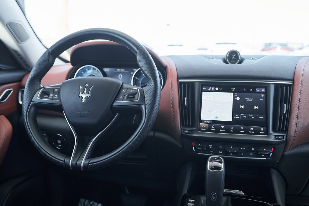 Used 2022 Maserati Levante GT image 33