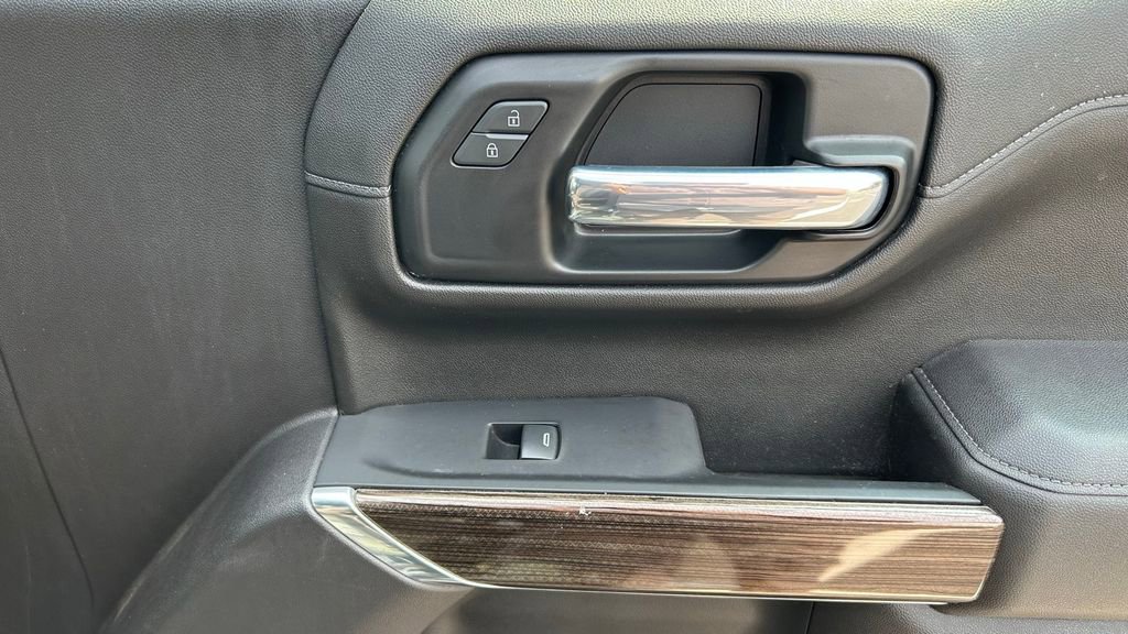 Used 2022 Chevrolet Silverado 1500 RST w/ Convenience Package II image 10