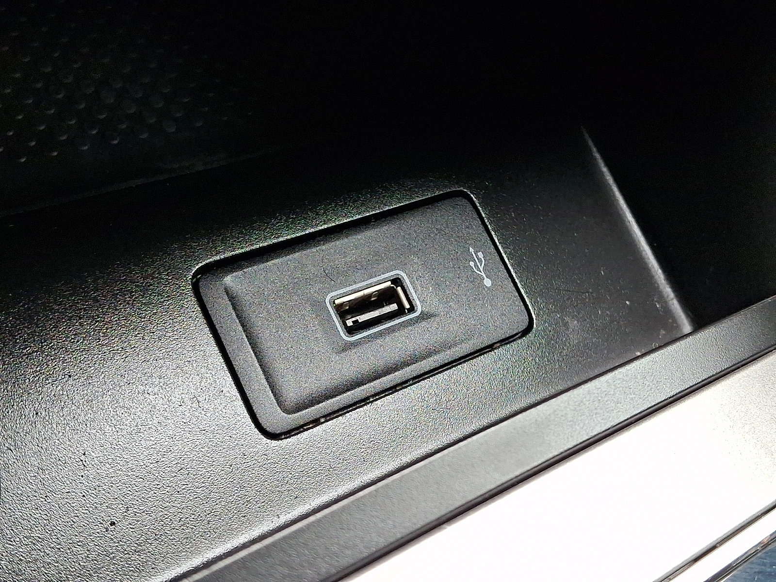 Used 2021 Volkswagen Passat 2.0T R-Line image 29