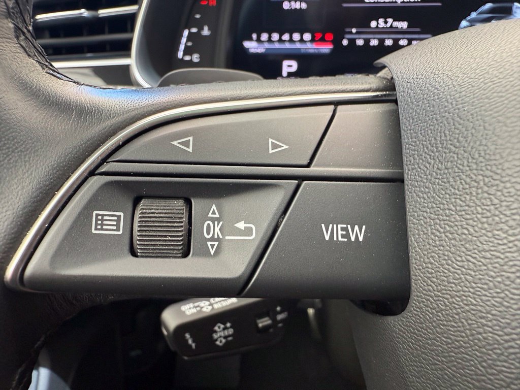 Used 2023 Audi Q8 Premium Plus w/ Premium Plus Package AWD/4WD image 36