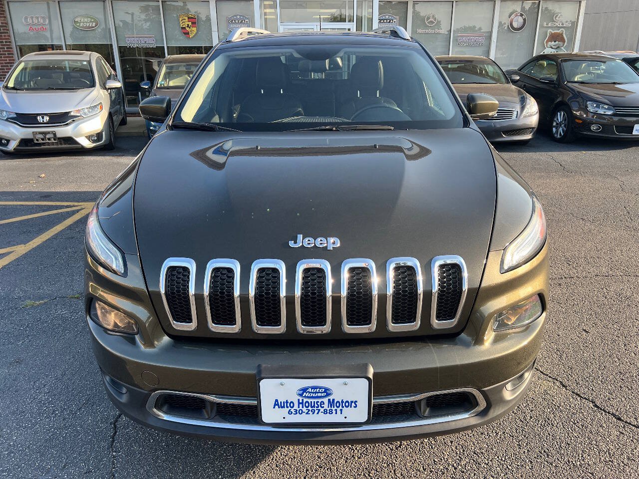 Used 2015 Jeep Cherokee Limited AWD/4WD image 5