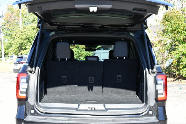 Used 2023 Ford Expedition Limited AWD/4WD image 31