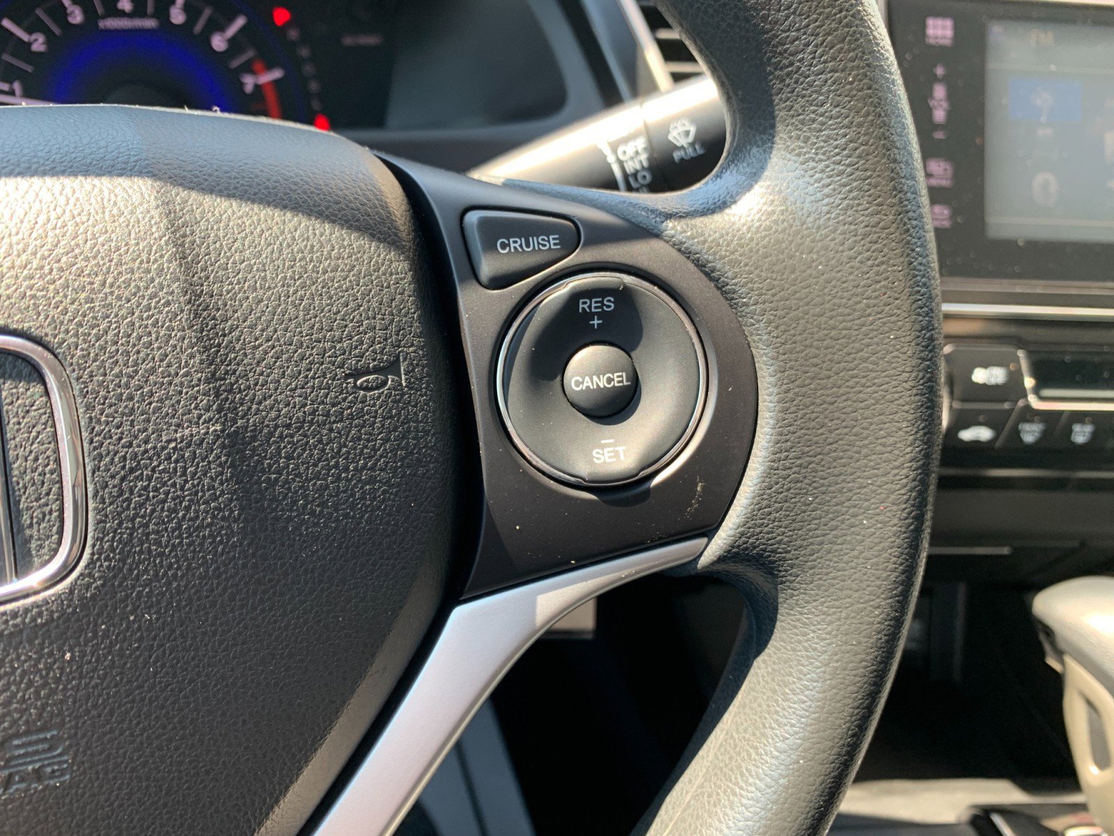 Used 2015 Honda Civic SE image 15