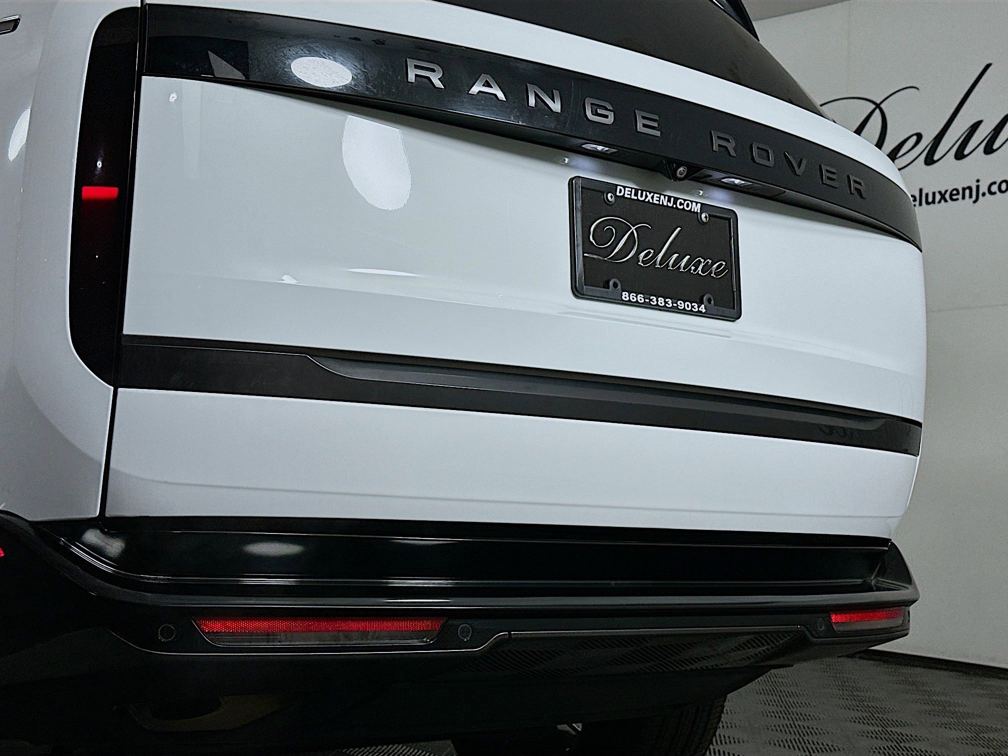 Used 2023 Land Rover Range Rover SE AWD/4WD image 26