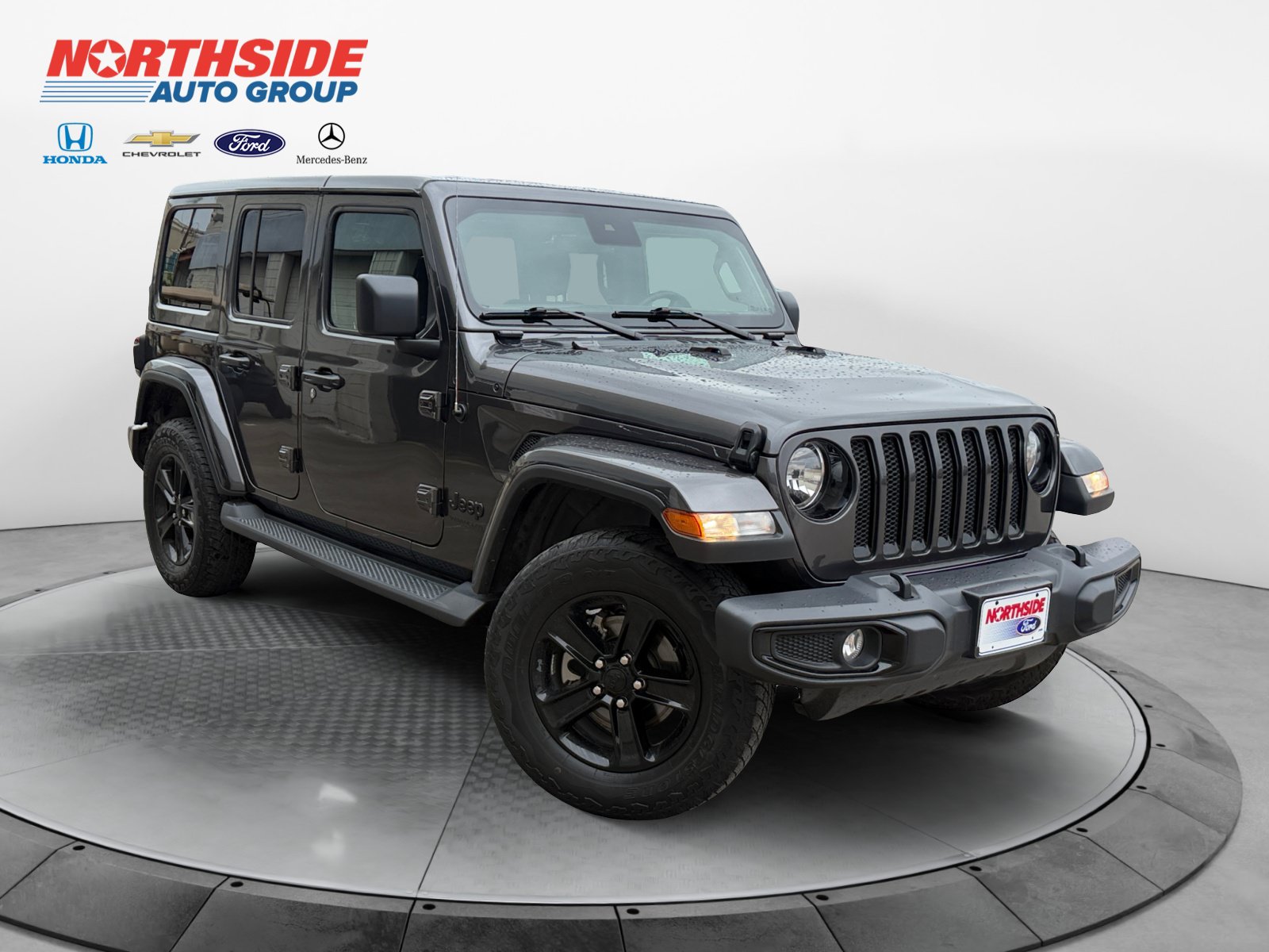 Used 2022 Jeep Wrangler Unlimited Sahara AWD/4WD image 1