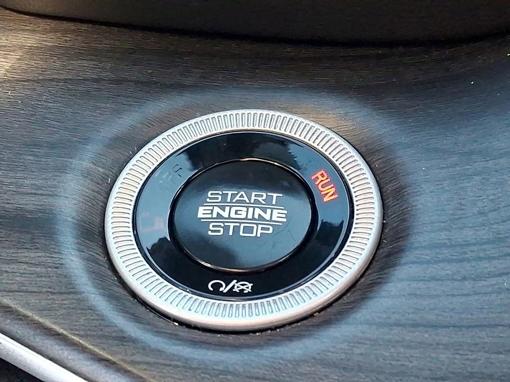 Used 2024 Jeep Grand Cherokee Limited 4xe image 23