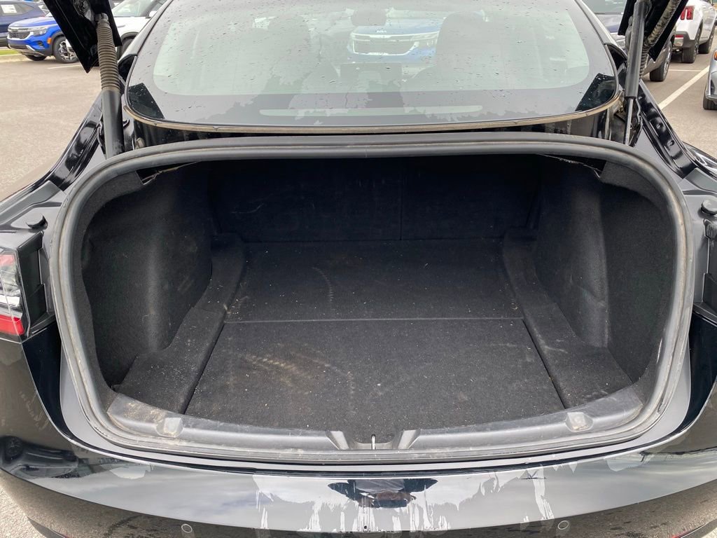 Used 2021 Tesla Model 3 Standard Range Plus RWD image 9