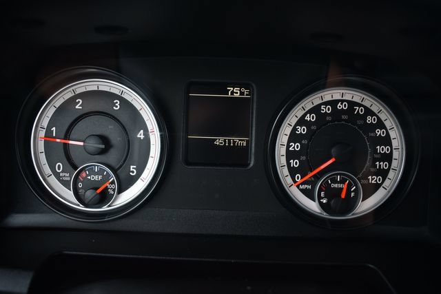 Used 2014 RAM 3500 Tradesman w/ Power & Remote Entry Group RWD image 15