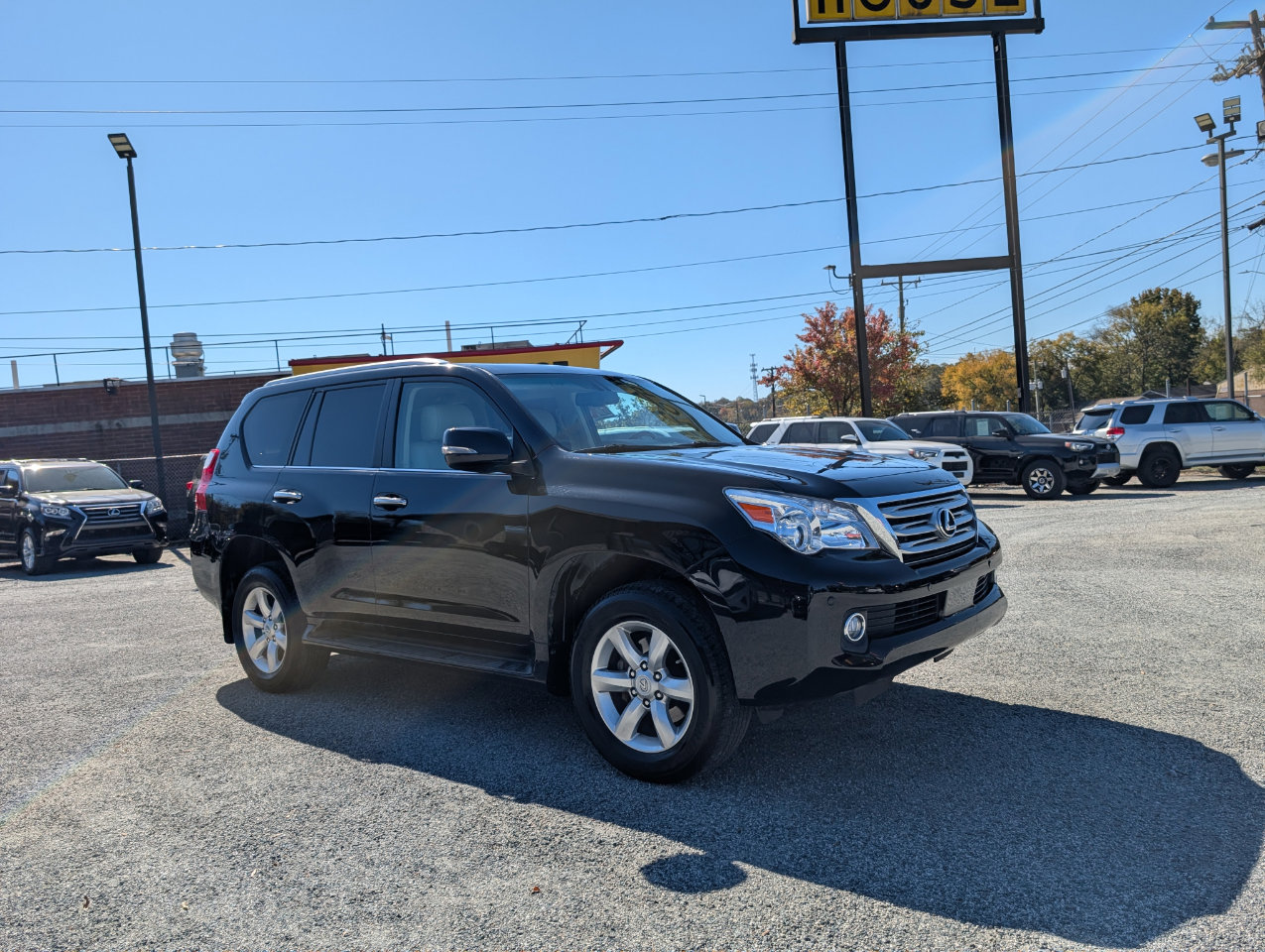 Used 2011 Lexus GX 460 image 3