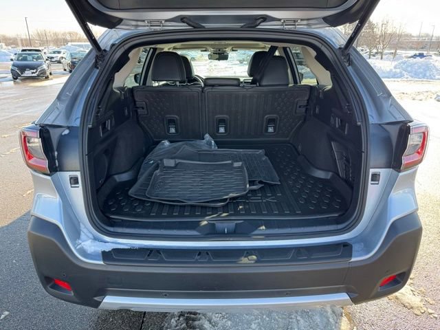 Used 2024 Subaru Outback Touring XT w/ Popular Package #2 image 38