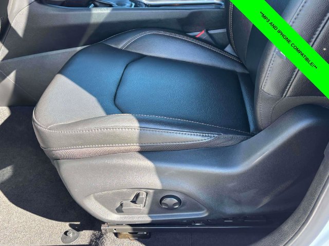 Used 2023 Jeep Compass Latitude AWD/4WD image 5