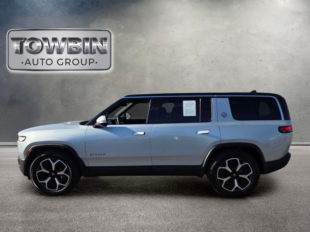 Used 2024 Rivian R1S Adventure AWD/4WD image 7
