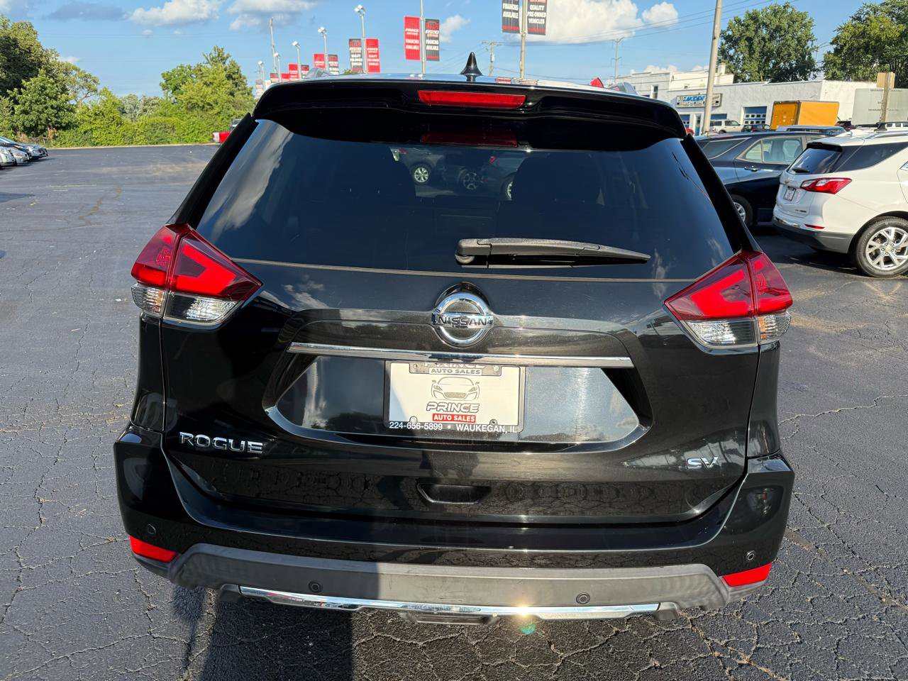 Used 2020 Nissan Rogue SV FWD image 6