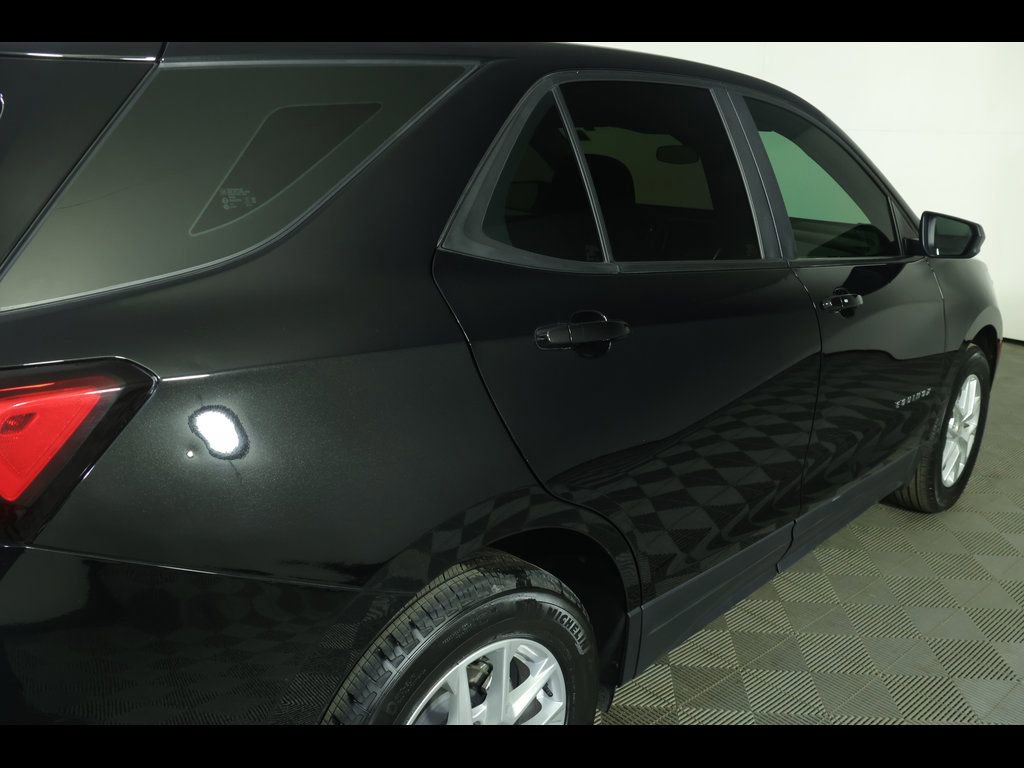 Used 2024 Chevrolet Equinox LS w/ Driver Confidence II Package image 15