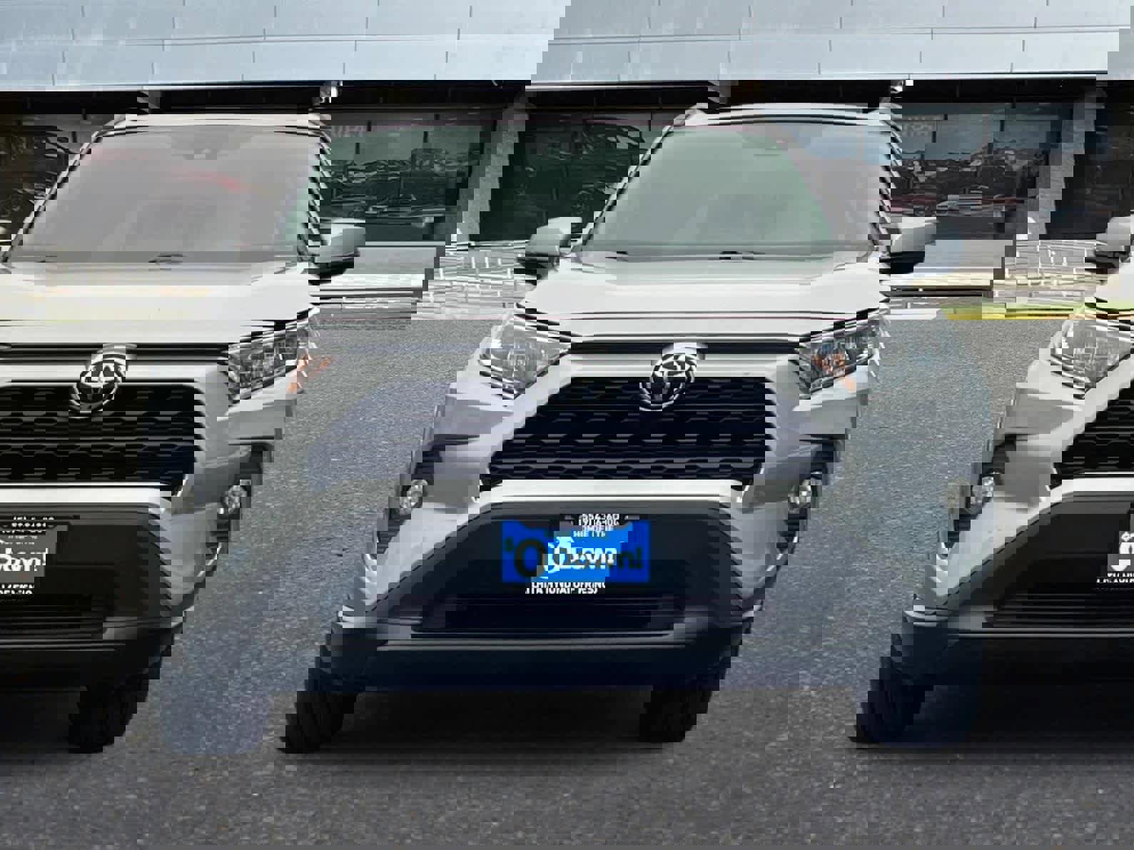 Used 2020 Toyota RAV4 XLE image 10