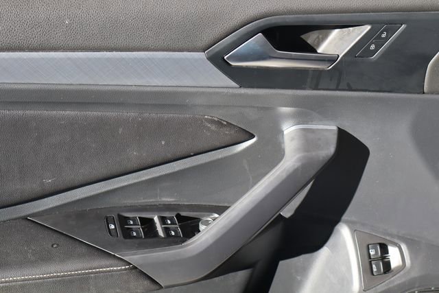 Used 2022 Volkswagen Jetta SE image 16