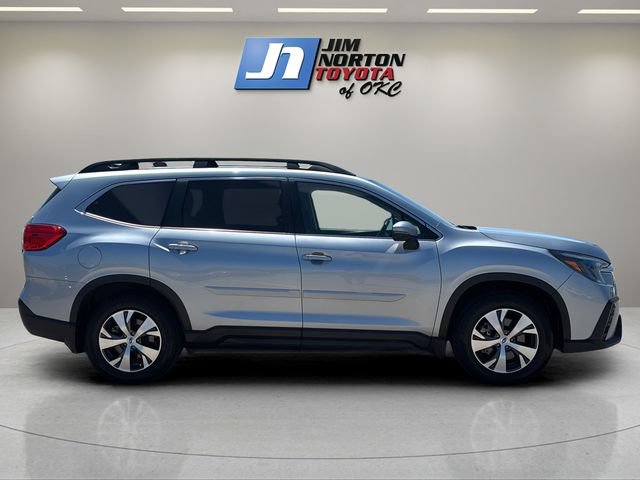 Used 2023 Subaru Ascent Premium w/ Convenience Package AWD/4WD image 4