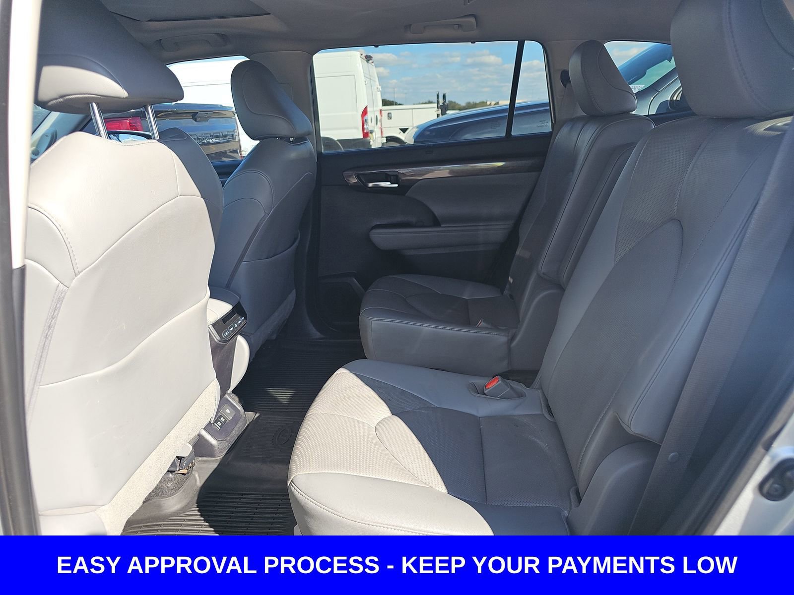 Used 2020 Toyota Highlander Limited image 15