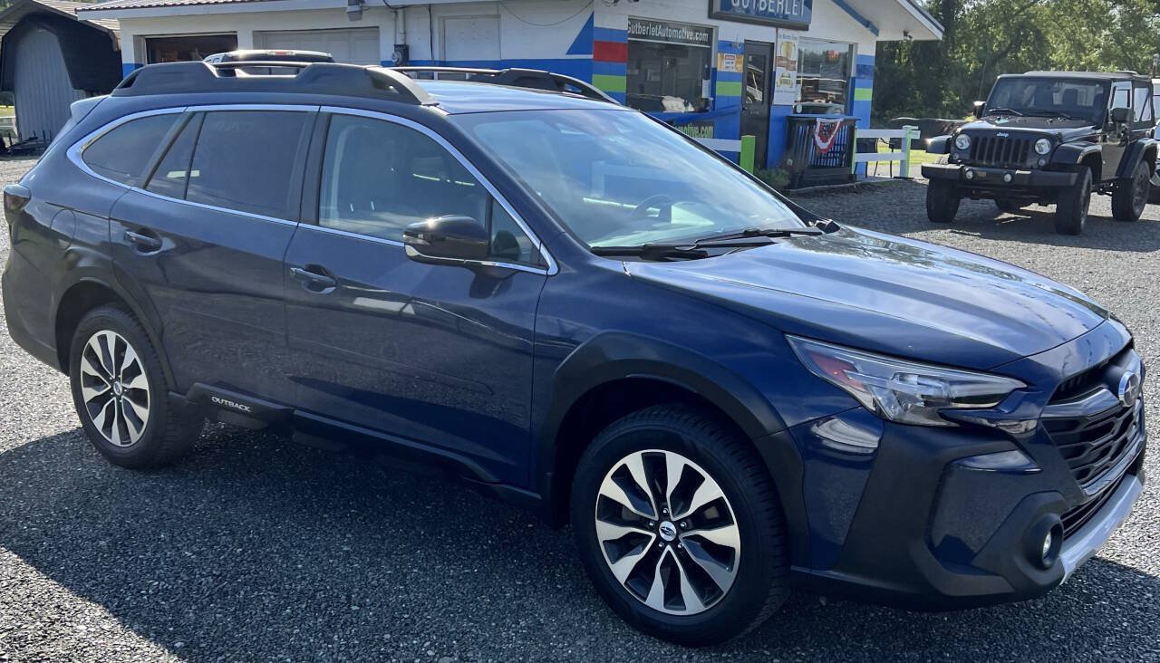 Used 2024 Subaru Outback Limited AWD/4WD image 11