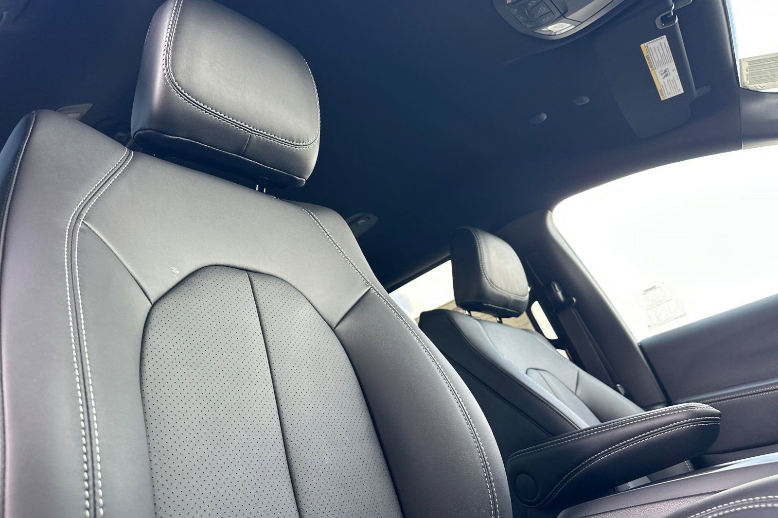 New 2026 Chrysler Voyager LX FWD image 15