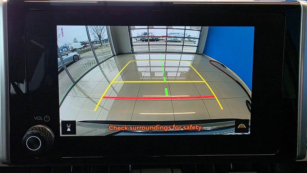 Used 2023 Toyota RAV4 XLE image 32