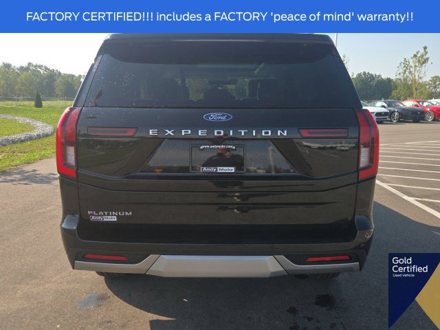 Used 2025 Ford Expedition Platinum w/ Driver's Package AWD/4WD image 10