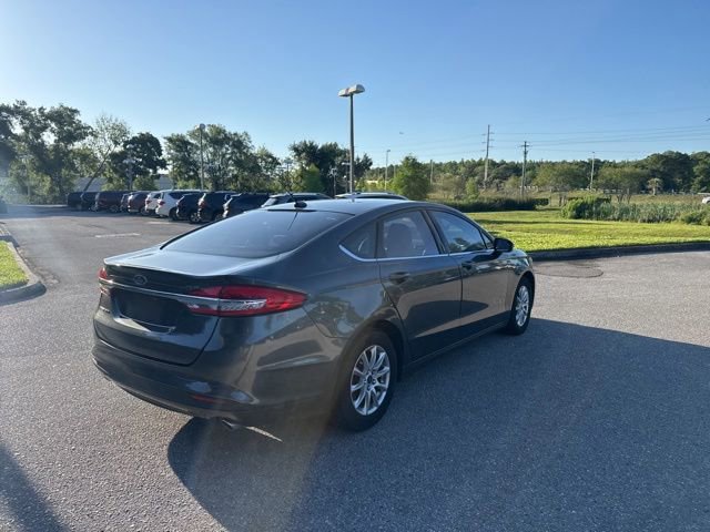 Used 2017 Ford Fusion S FWD image 7