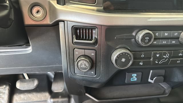 Used 2024 Ford F150 XL AWD/4WD image 14