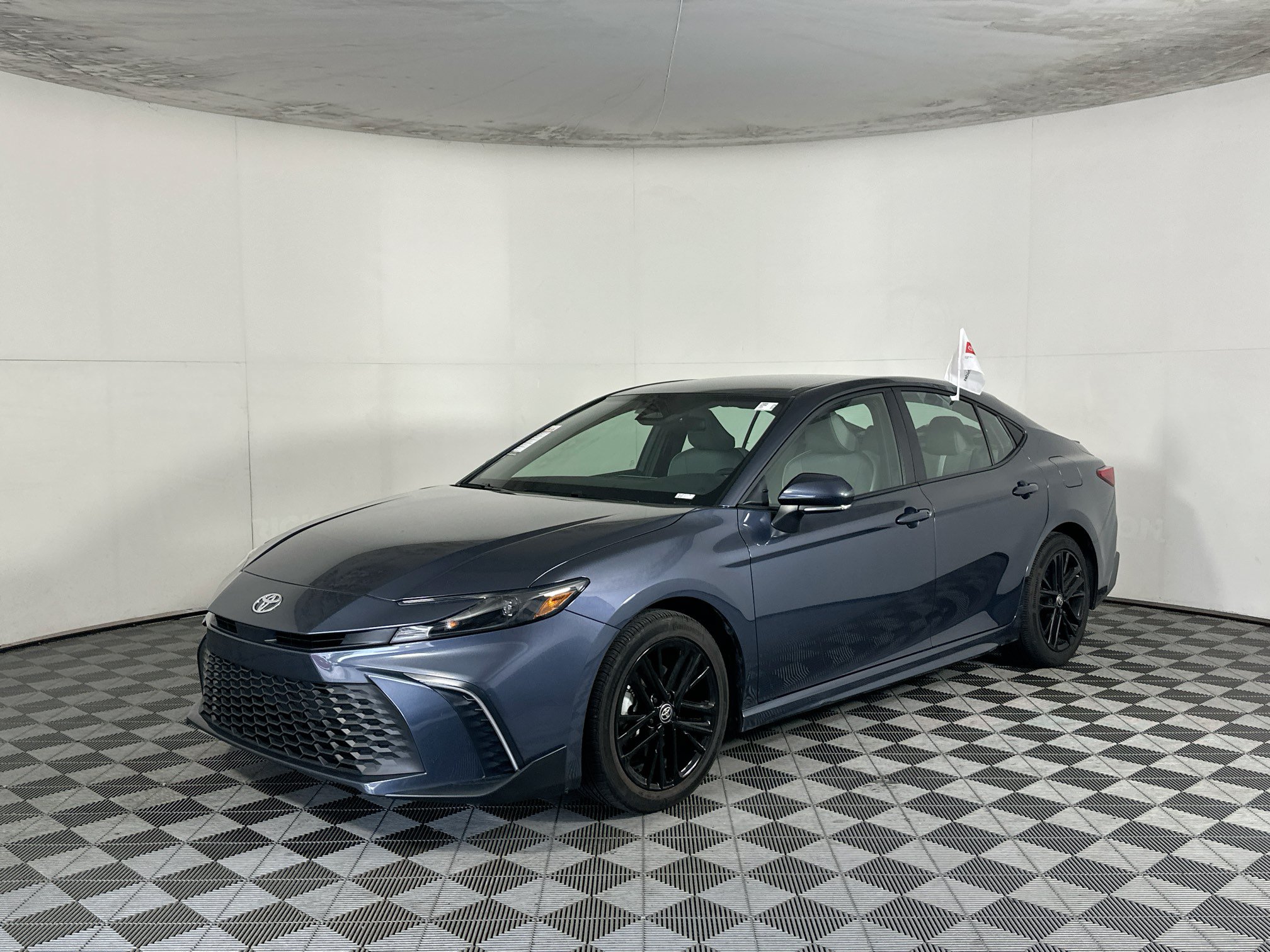 Certified 2026 Toyota Camry SE FWD image 7