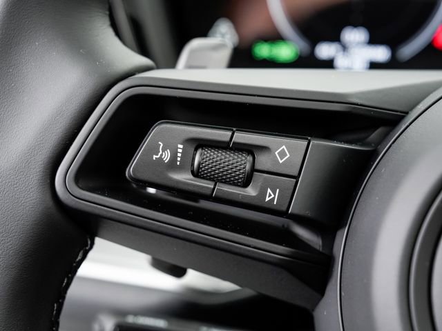 New 2026 Porsche Cayenne image 12