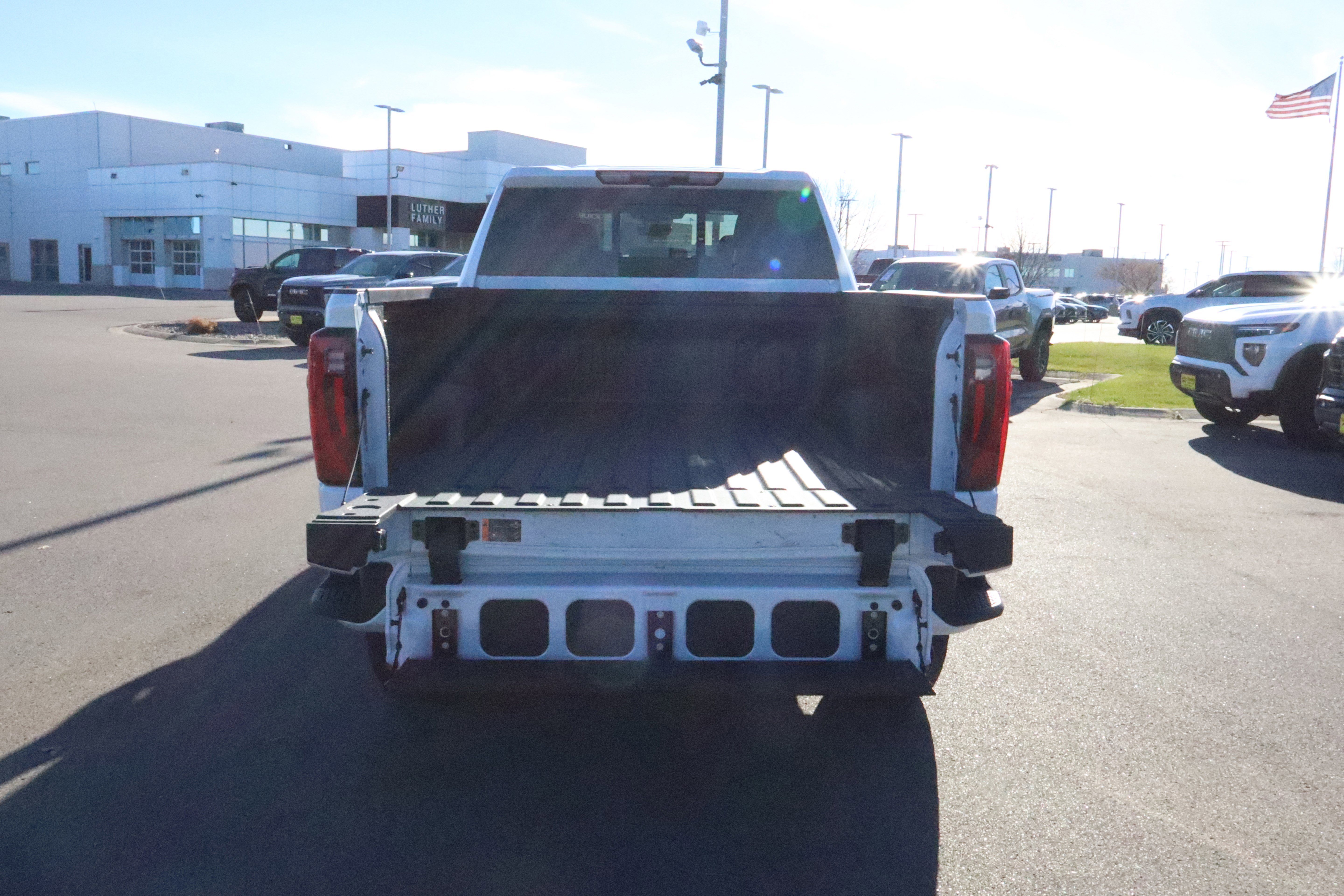 New 2026 GMC Sierra 3500 Denali w/ Denali Reserve Package image 16