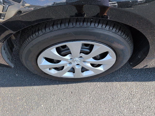 Certified 2026 Toyota Corolla LE FWD image 9
