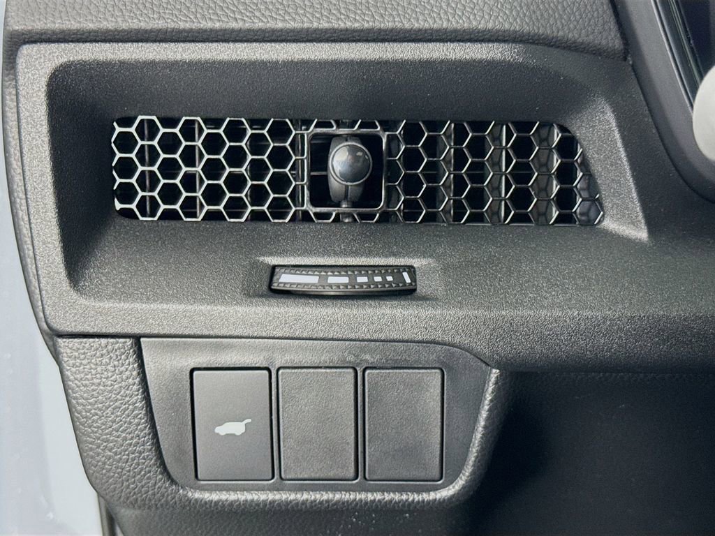 Used 2026 Honda CR-V Sport-L image 17