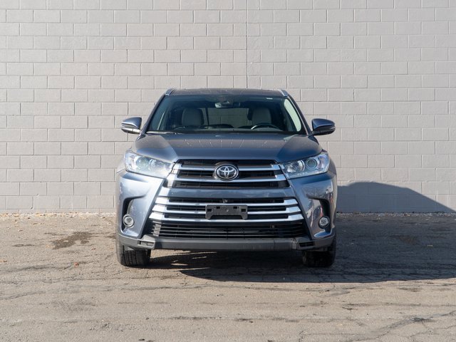 Used 2019 Toyota Highlander Limited Platinum image 10