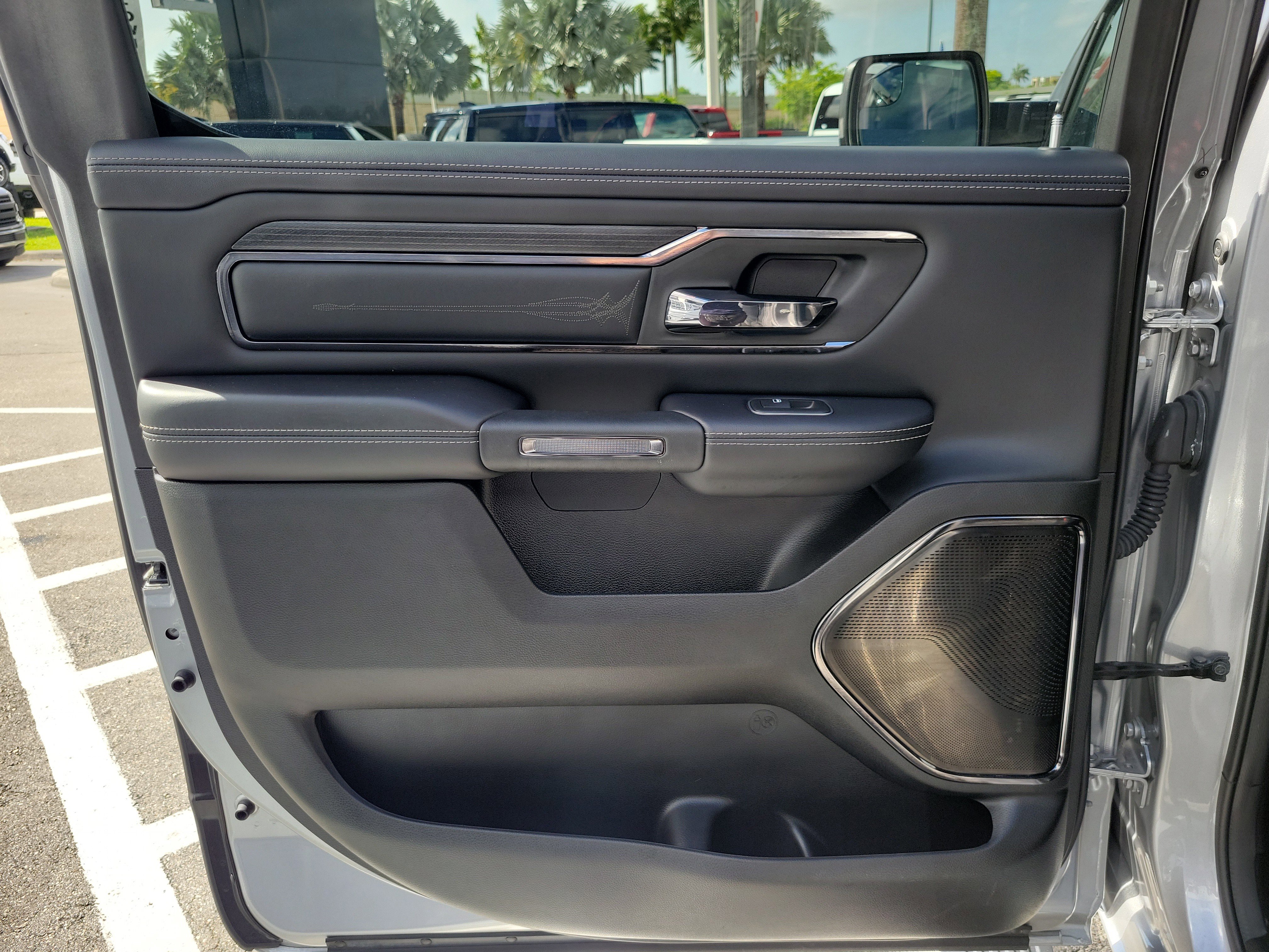 Used 2024 RAM 1500 Limited image 26