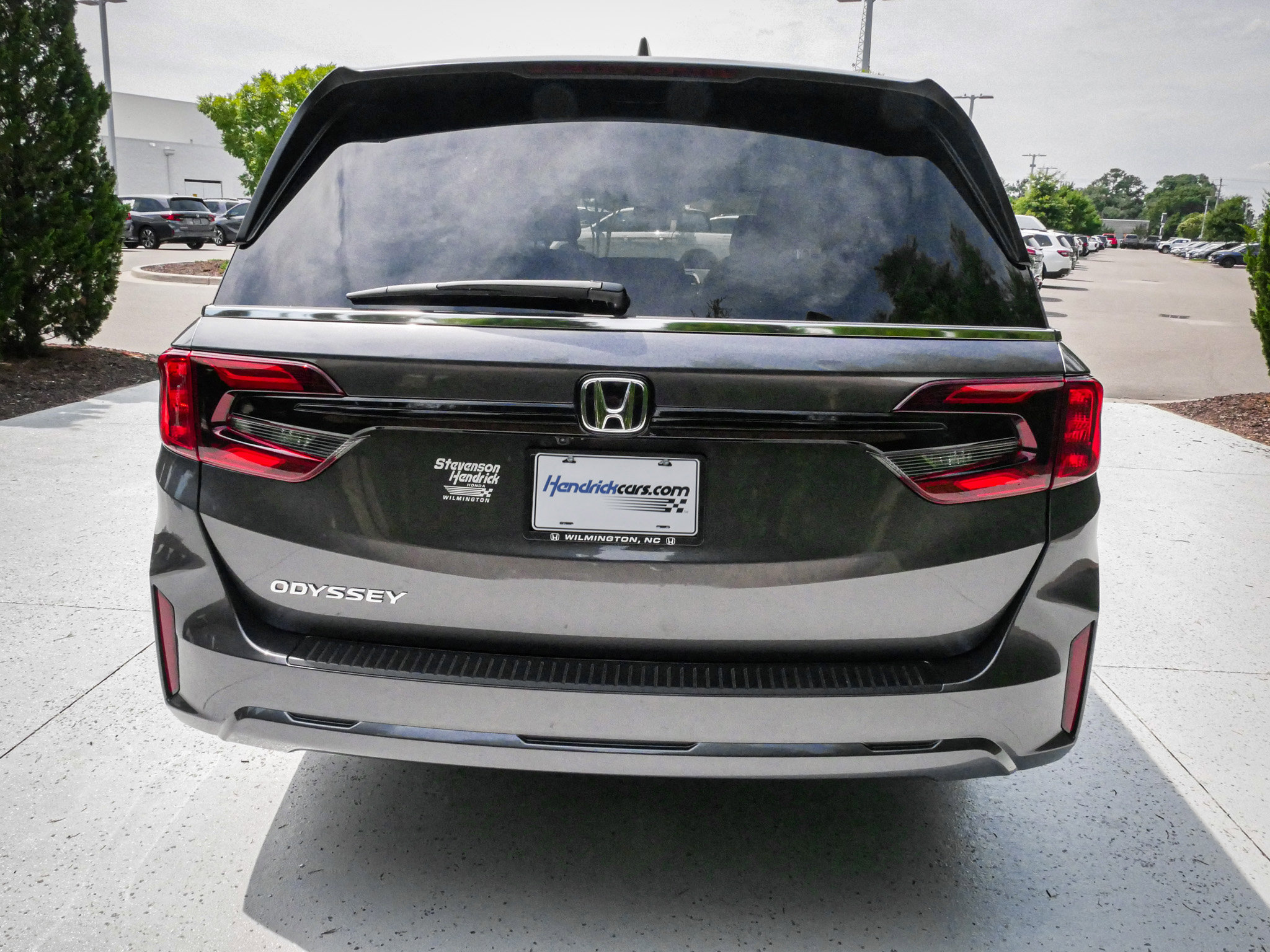Used 2026 Honda Odyssey EX-L image 9
