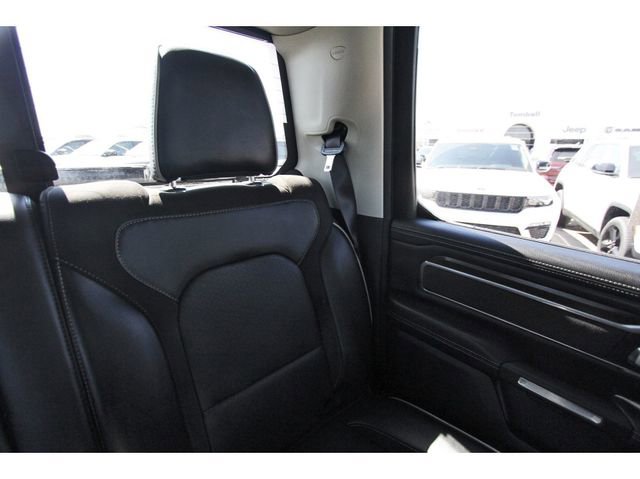 Used 2022 RAM 1500 Laramie AWD/4WD image 12