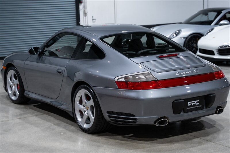 Used 2004 Porsche 911 Carrera 4S AWD/4WD image 4