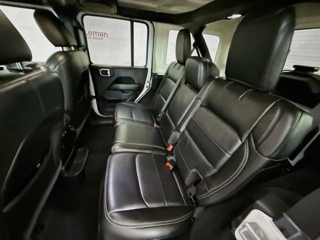 Used 2020 Jeep Wrangler Unlimited Sahara AWD/4WD image 24
