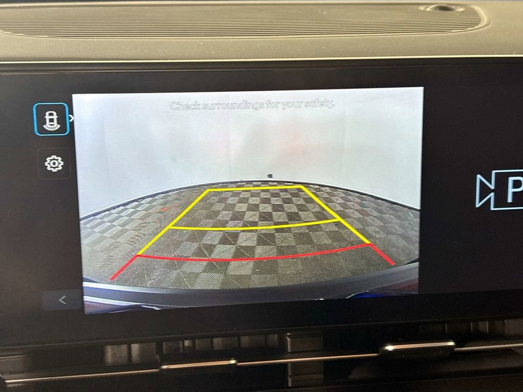 Used 2025 Hyundai Kona SEL image 16