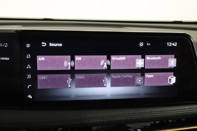 Used 2023 Nissan Ariya FWD image 26