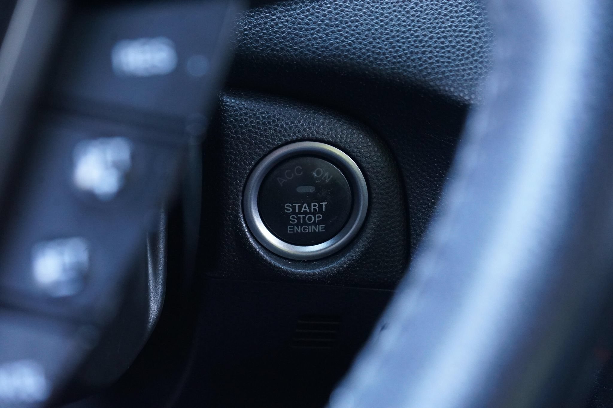 Used 2013 MAZDA MAZDA3 i Touring FWD image 13