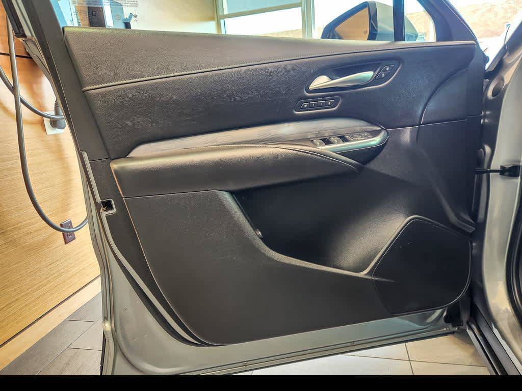 Used 2024 Cadillac XT4 Premium Luxury FWD image 21