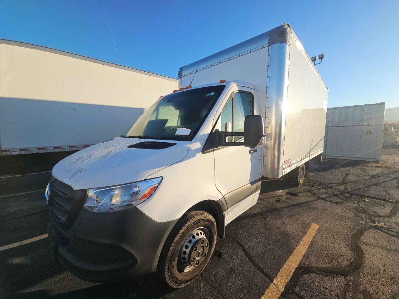 Used 2023 Mercedes-Benz Sprinter 3500 image 2