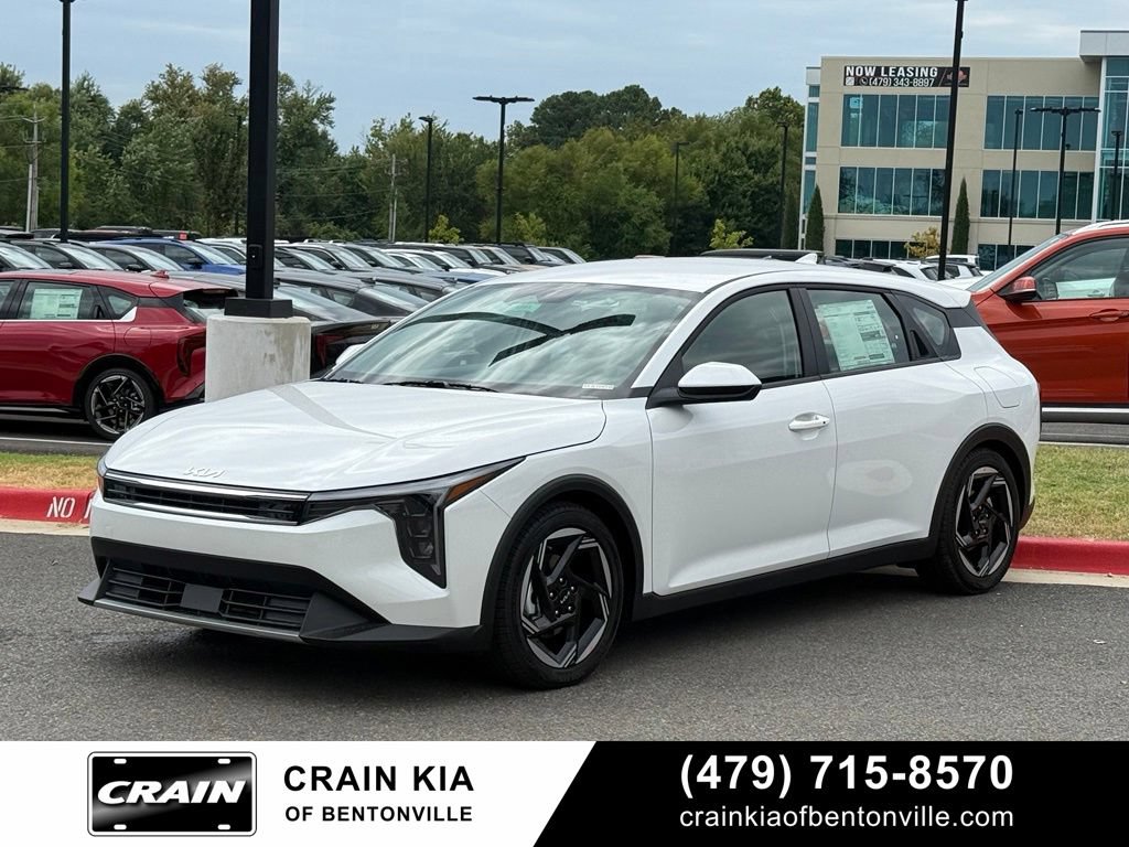New 2026 Kia K4 EX FWD image 3