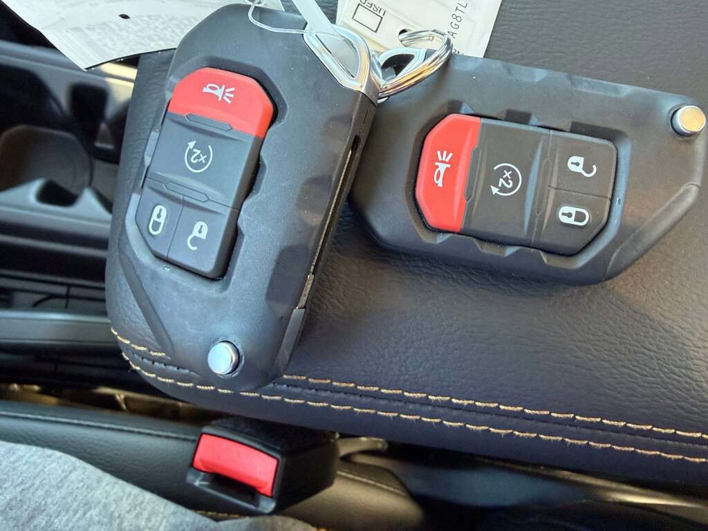 New 2026 Jeep Gladiator Sport image 29