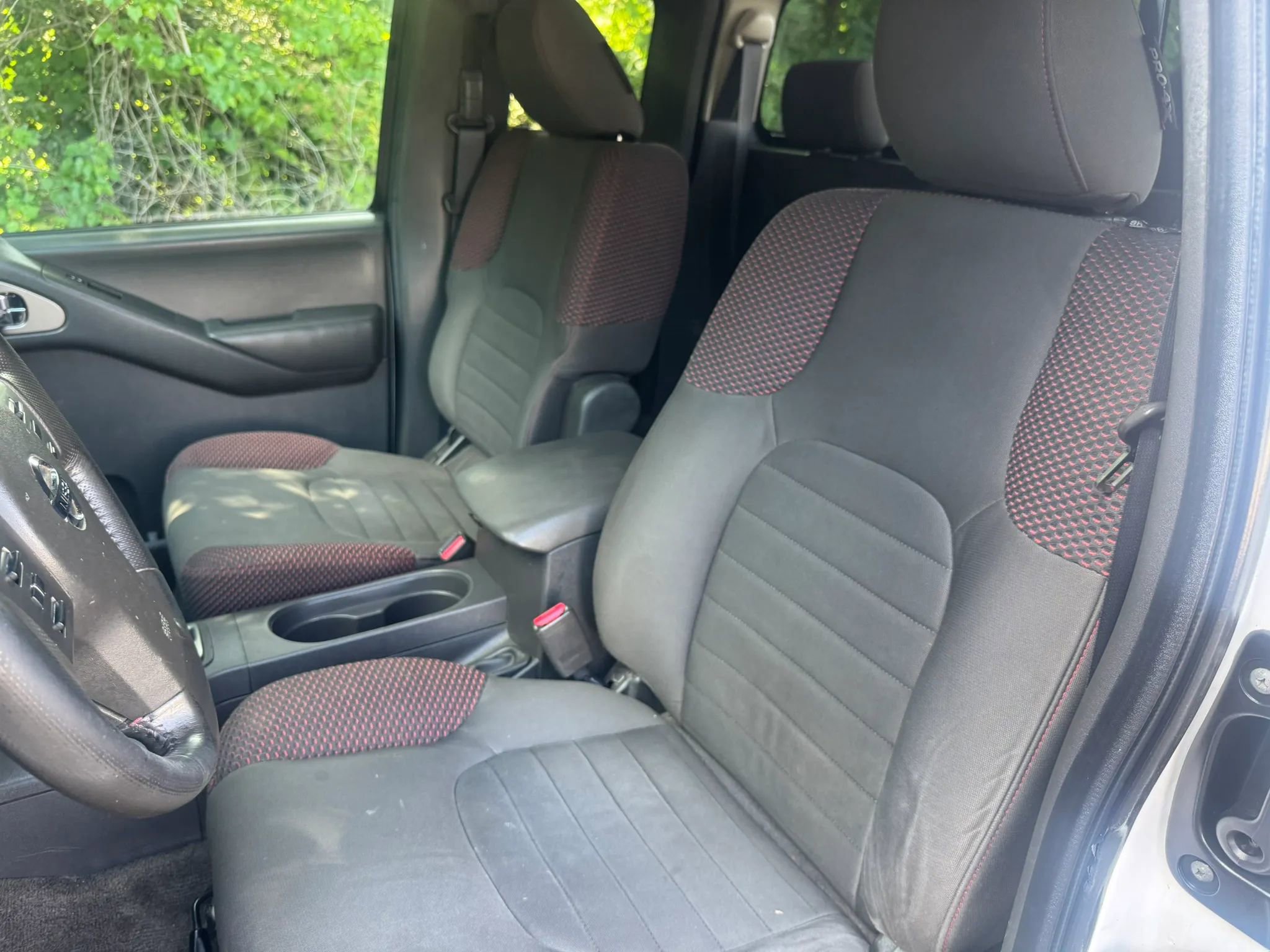 Used 2012 Nissan Frontier PRO-4X AWD/4WD image 14