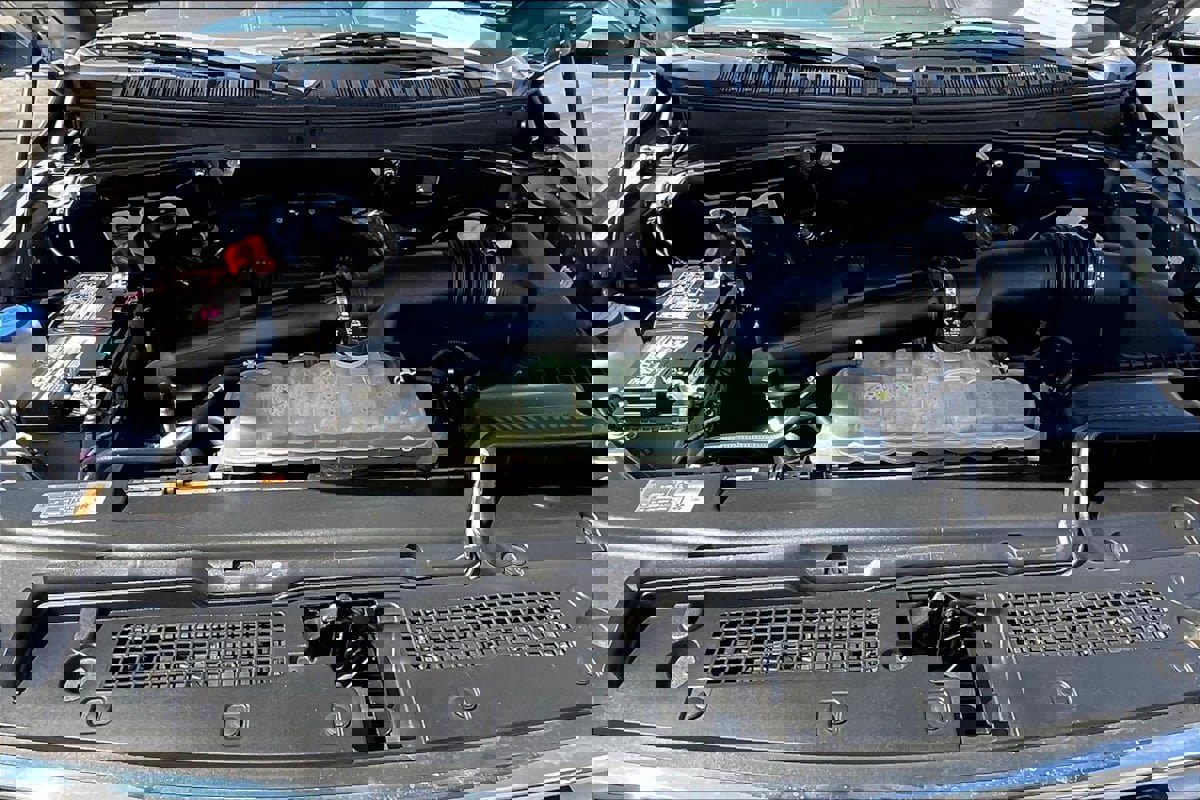 Used 2020 Ford Expedition Limited image 10