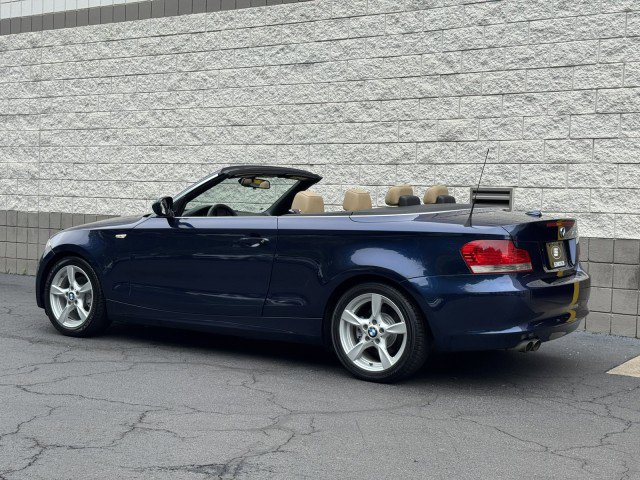 Used 2013 BMW 128i Convertible w/ Premium Pkg image 2