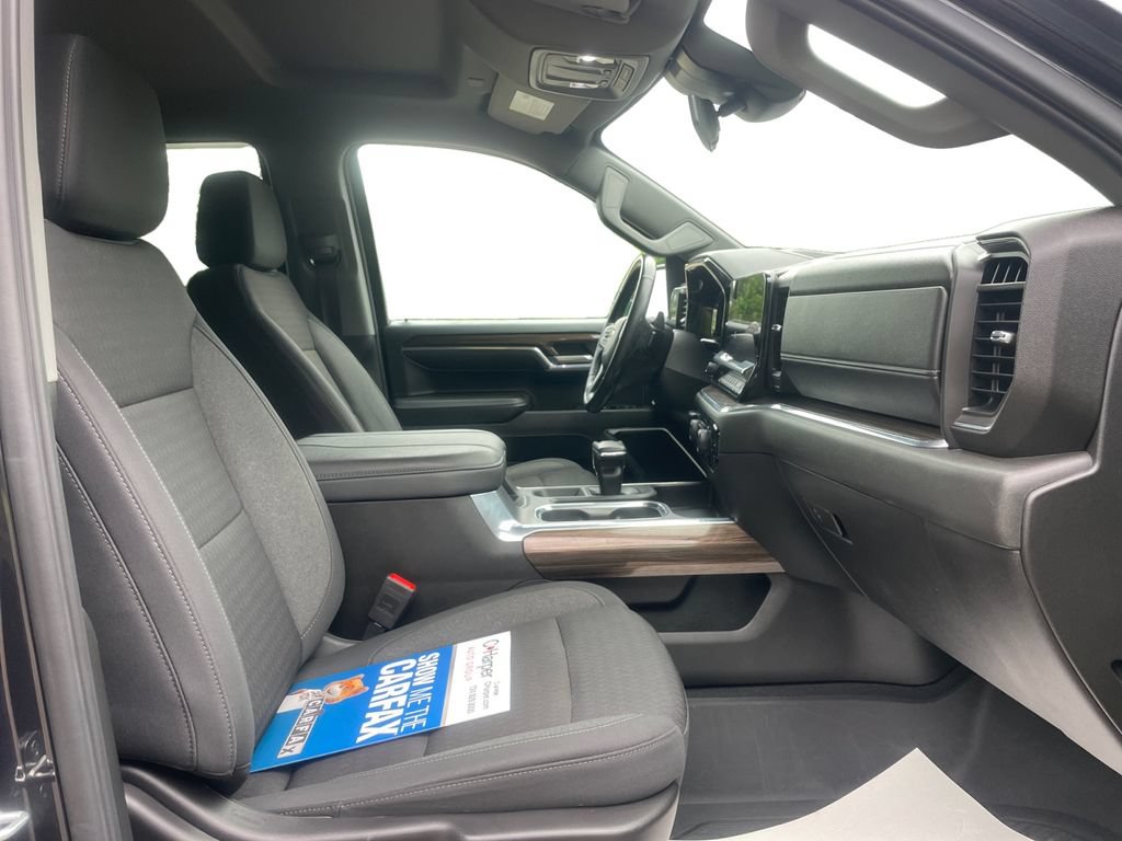 Certified 2023 Chevrolet Silverado 1500 LT AWD/4WD image 11